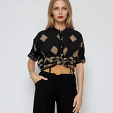 Cămașă din bumbac cu broderie geometrică și guler tunică negru