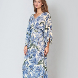 Rochie vascoza cu maneca larga si print floral-albastru jeans