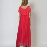 Rochie elegantă din mătase cu volane la umeri ciclam