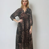 Rochie lungă cu imprimeu, decolteu adânc kaki