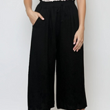 Pantaloni 3/4 din in cu broderie florală și buzunare negru
