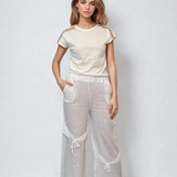 Pantaloni in cu legatura pe picior-Alb