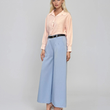 Cămașă din vâscoză cu pense la mâneci și croială lejeră roz