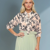 Bluză cu model catifea și jabou alb