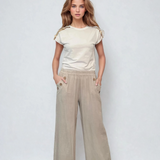 Pantaloni lungi din in cu nasturi decorativi pe buzunare crem