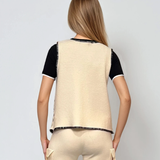 Vestă cu flori brodate alb