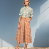 Fustă lungă cloș cu buzunare și carouri roz