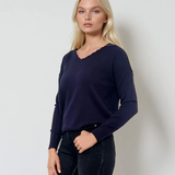 Pulover cu șiret la decolteu în V bleumarin