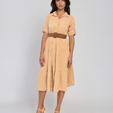 Rochie lungă cu buline mici și curea beige