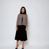 Jachetă tricotată cu nasturi aurii gri