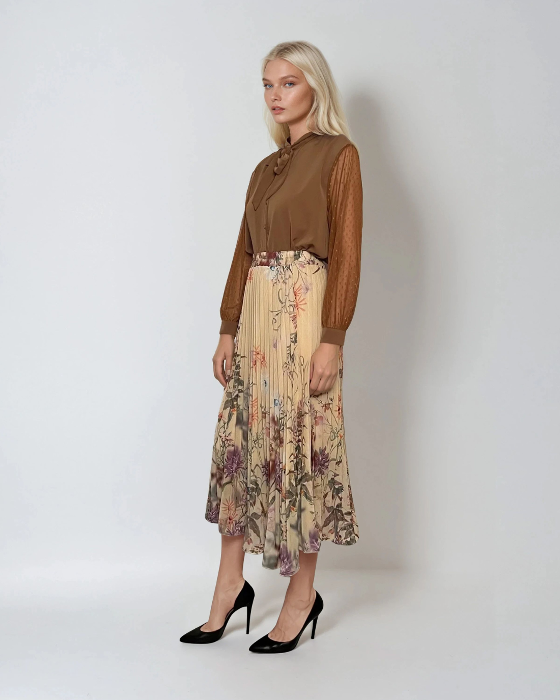 Fustă lungă din voal plisat cu print floral galben 