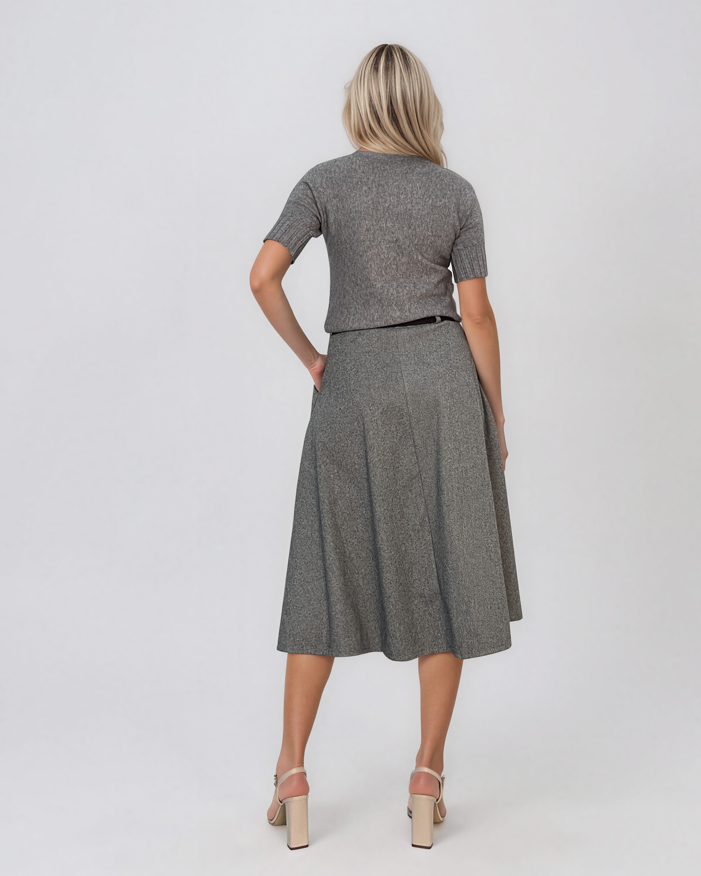 Fustă midi evazată cu buzunare gri HL240