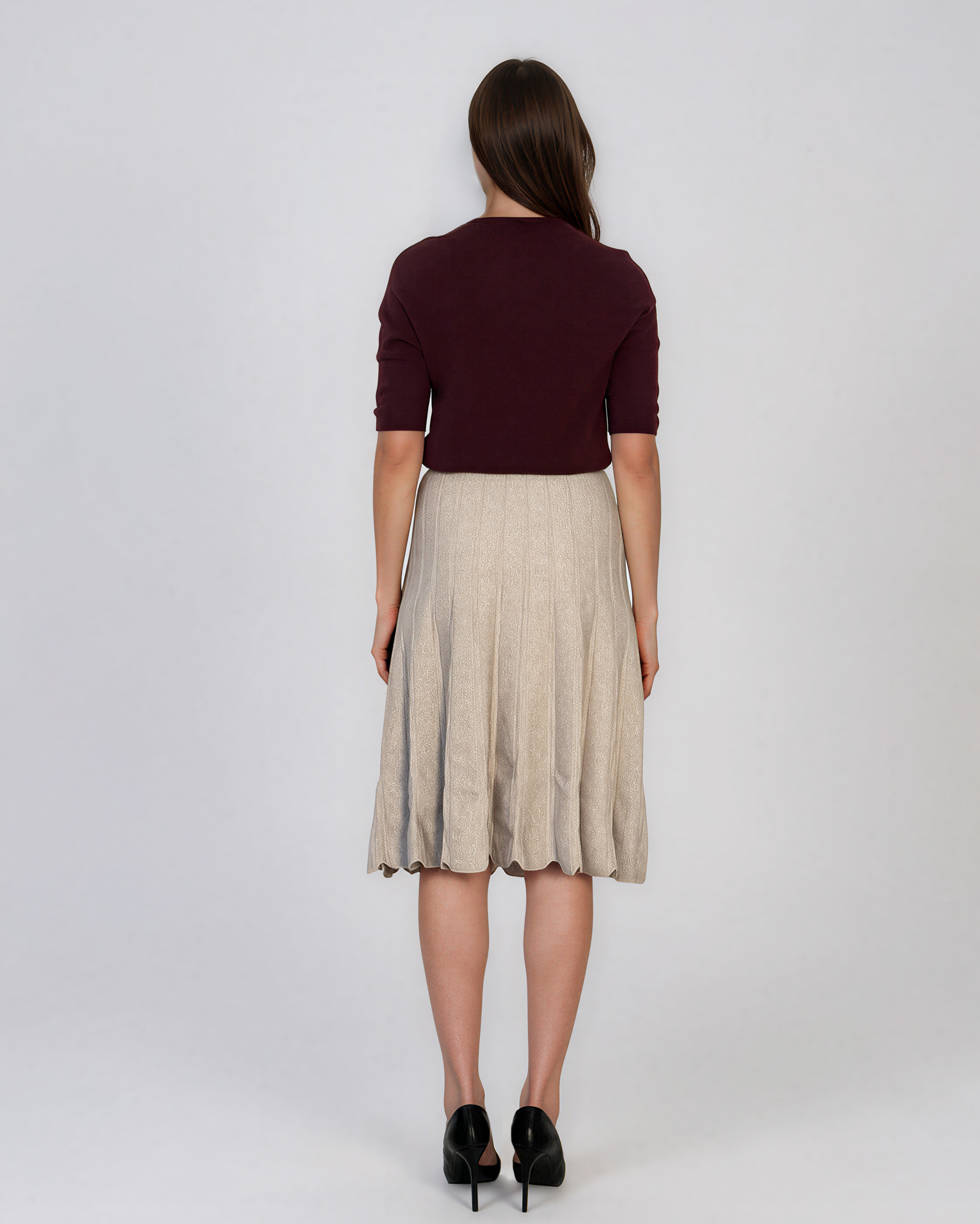 Fustă midi evazată din tricot crem PN139