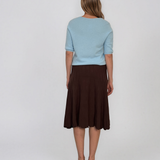 Fustă midi evazată din tricot maro PN139