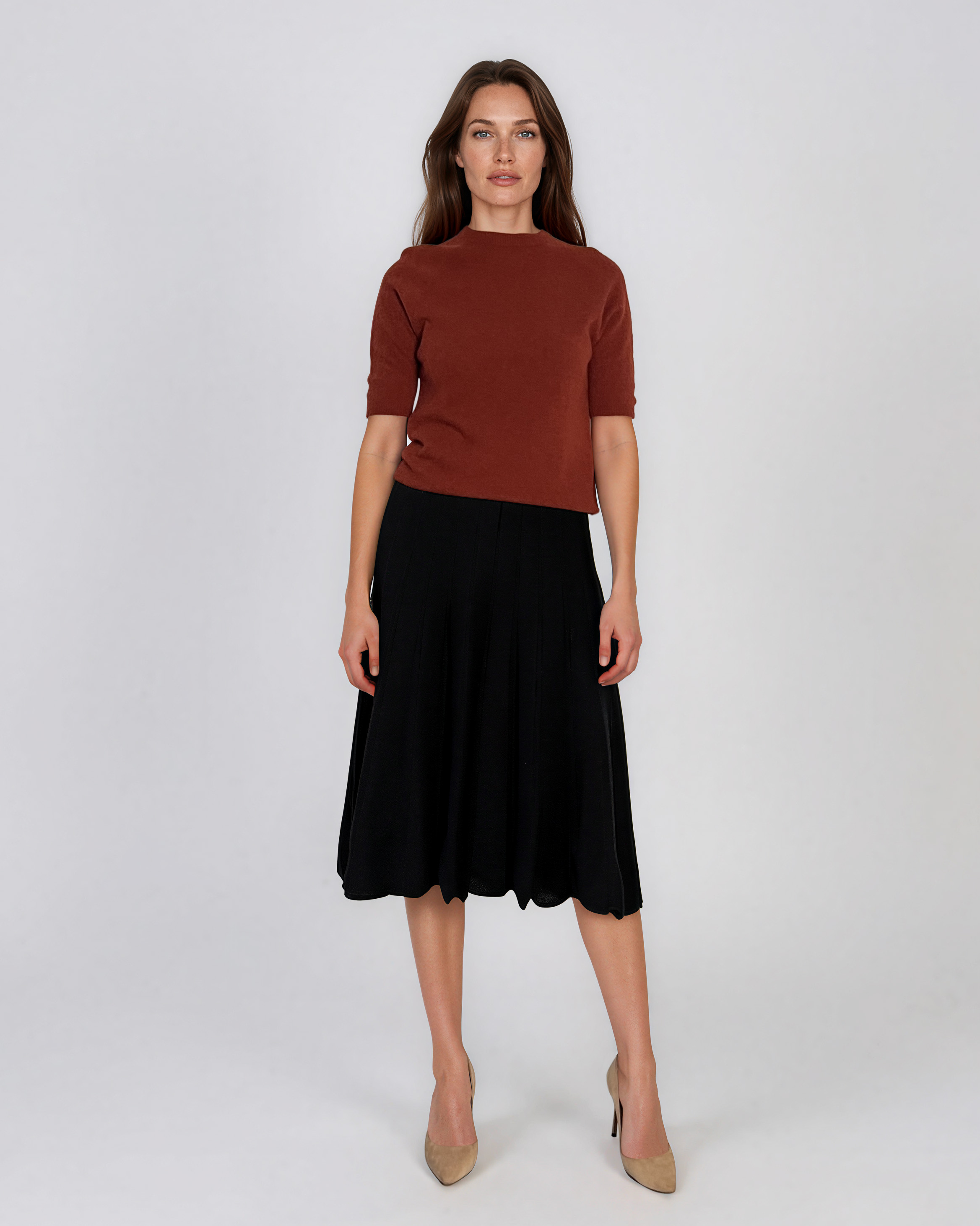 Fustă midi evazată din tricot negru PN139