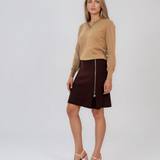 Fustă scurtă din tricot cu fermoar decorativ maro DY727