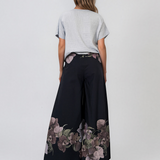 Fustă pantaloni cu print floral și șiret bleumarin