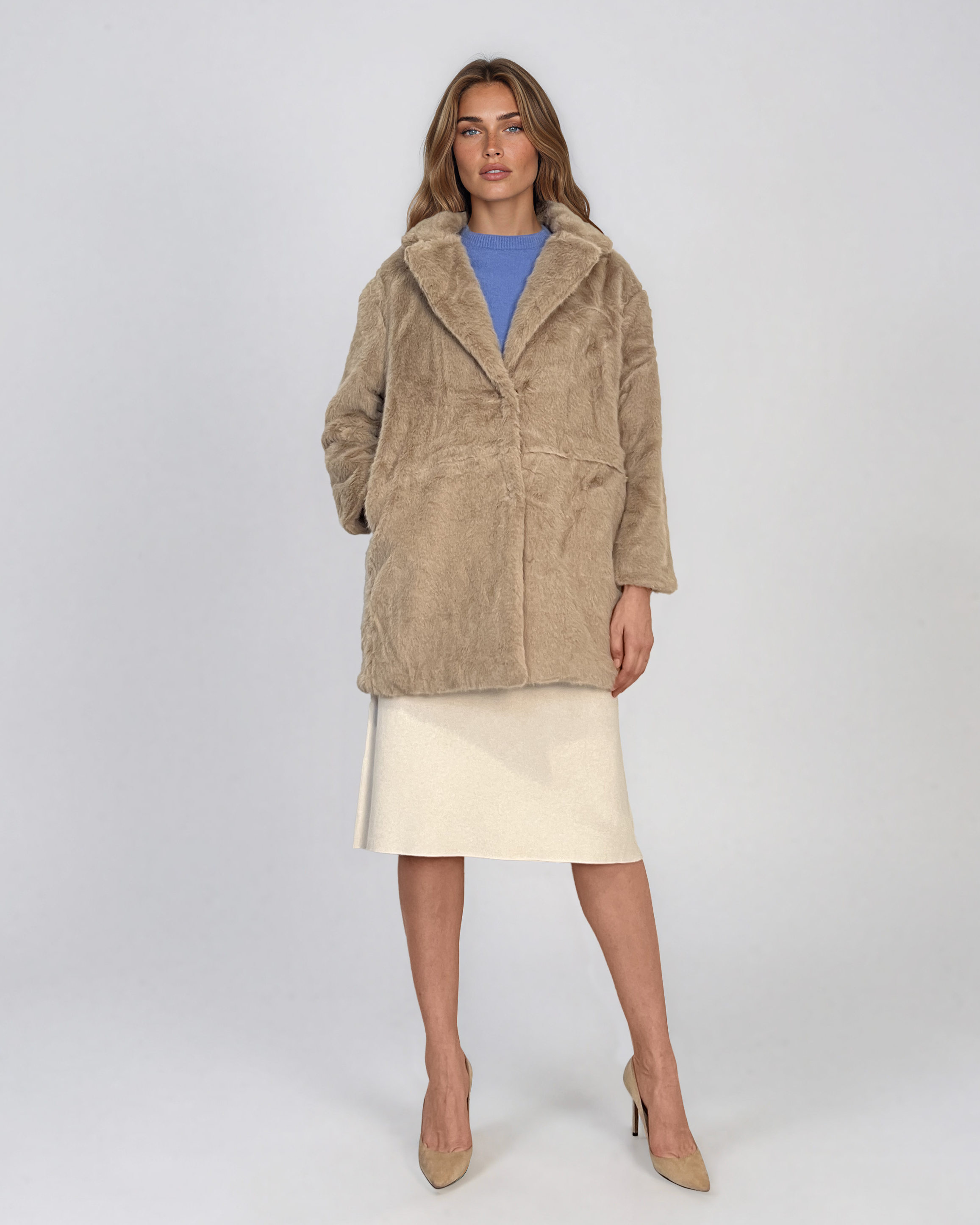 Jachetă din blană artificială beige PN152