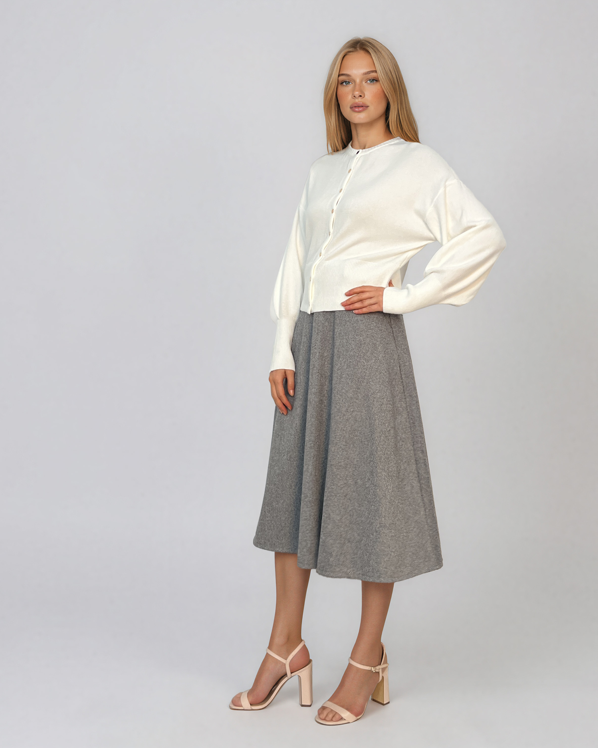 Jachetă din tricot cu nasturi şi mâneci bufante alb PN119
