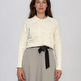 Jachetă din tricot împletit cu guler alb PN122