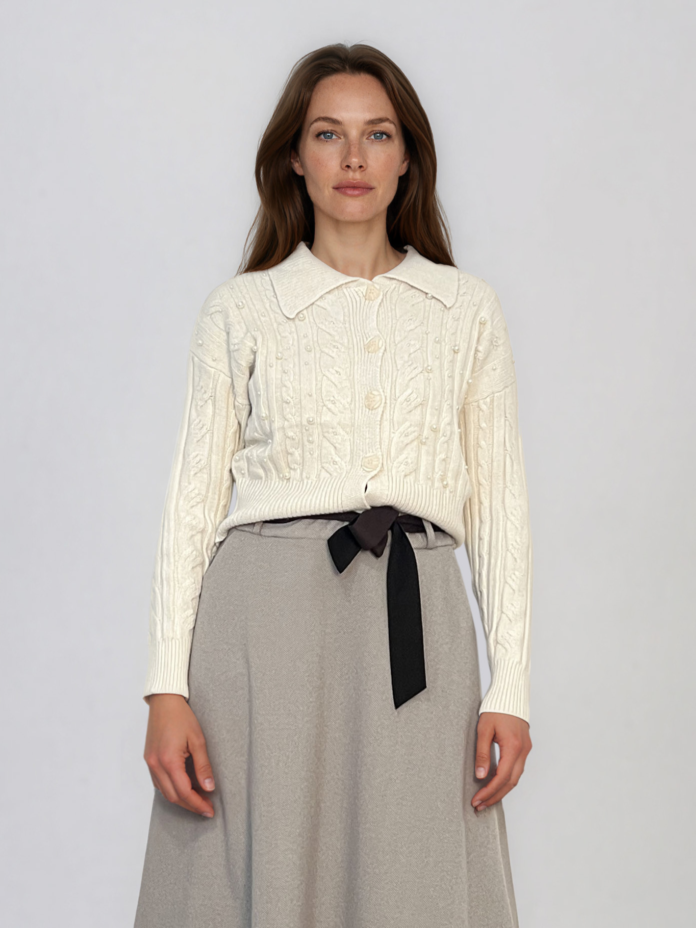 Jachetă din tricot împletit cu guler alb PN122