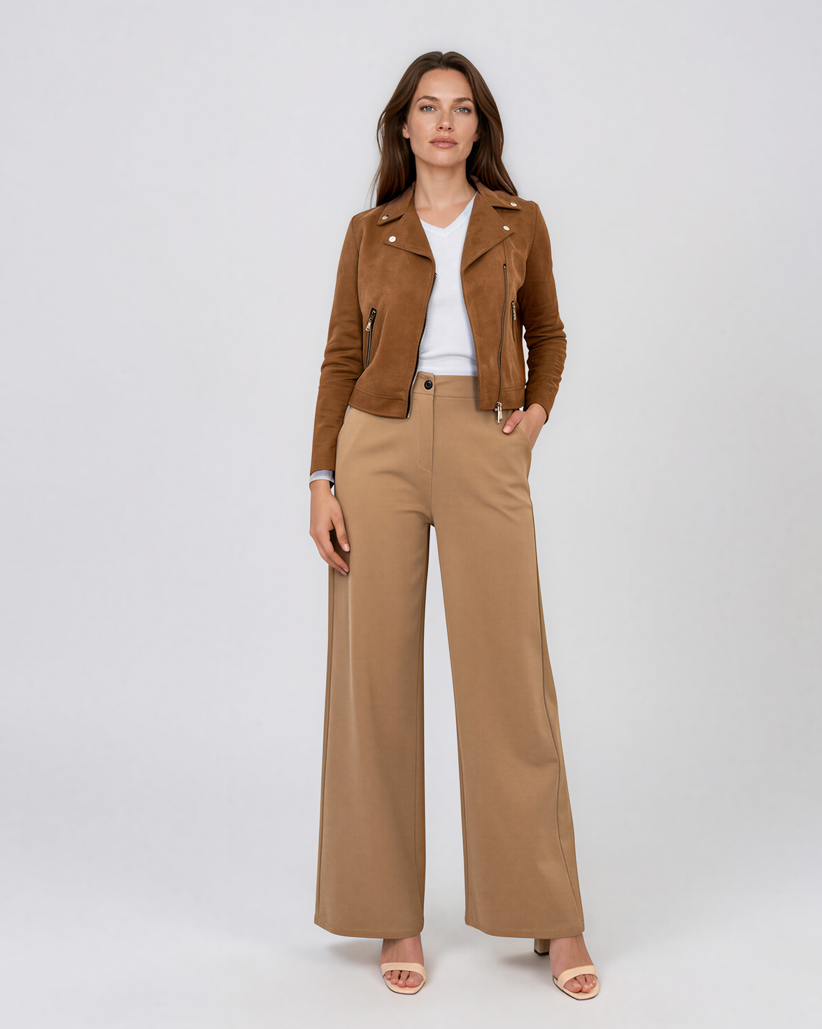 Jachetă scurtă  cu fermoare la buzunare camel HL231