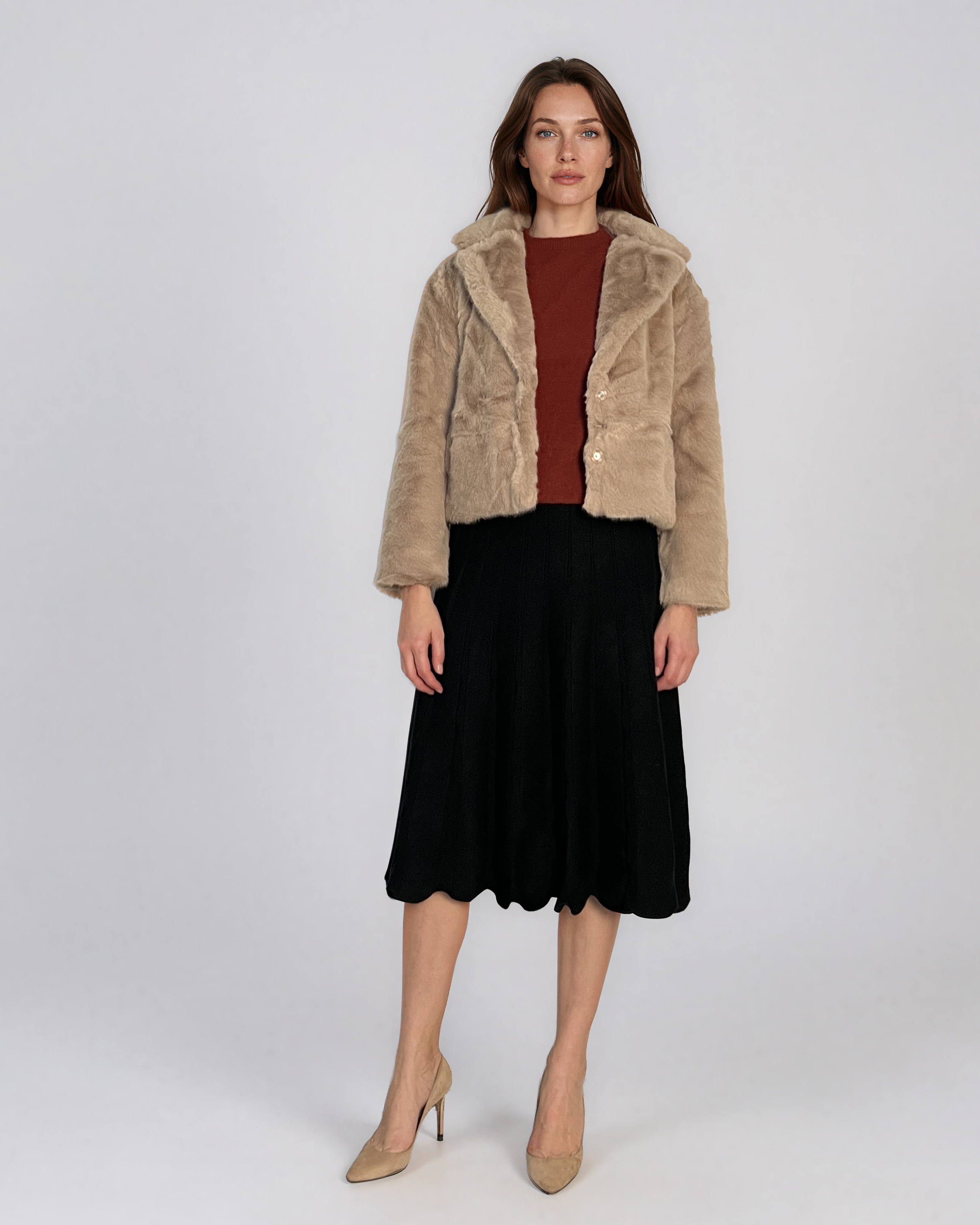 Jachetă scurtă din blană artificială beige PN153