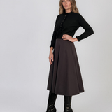 Jachetă scurtă din tricot cu nasturi şi volănaşe negru PN116