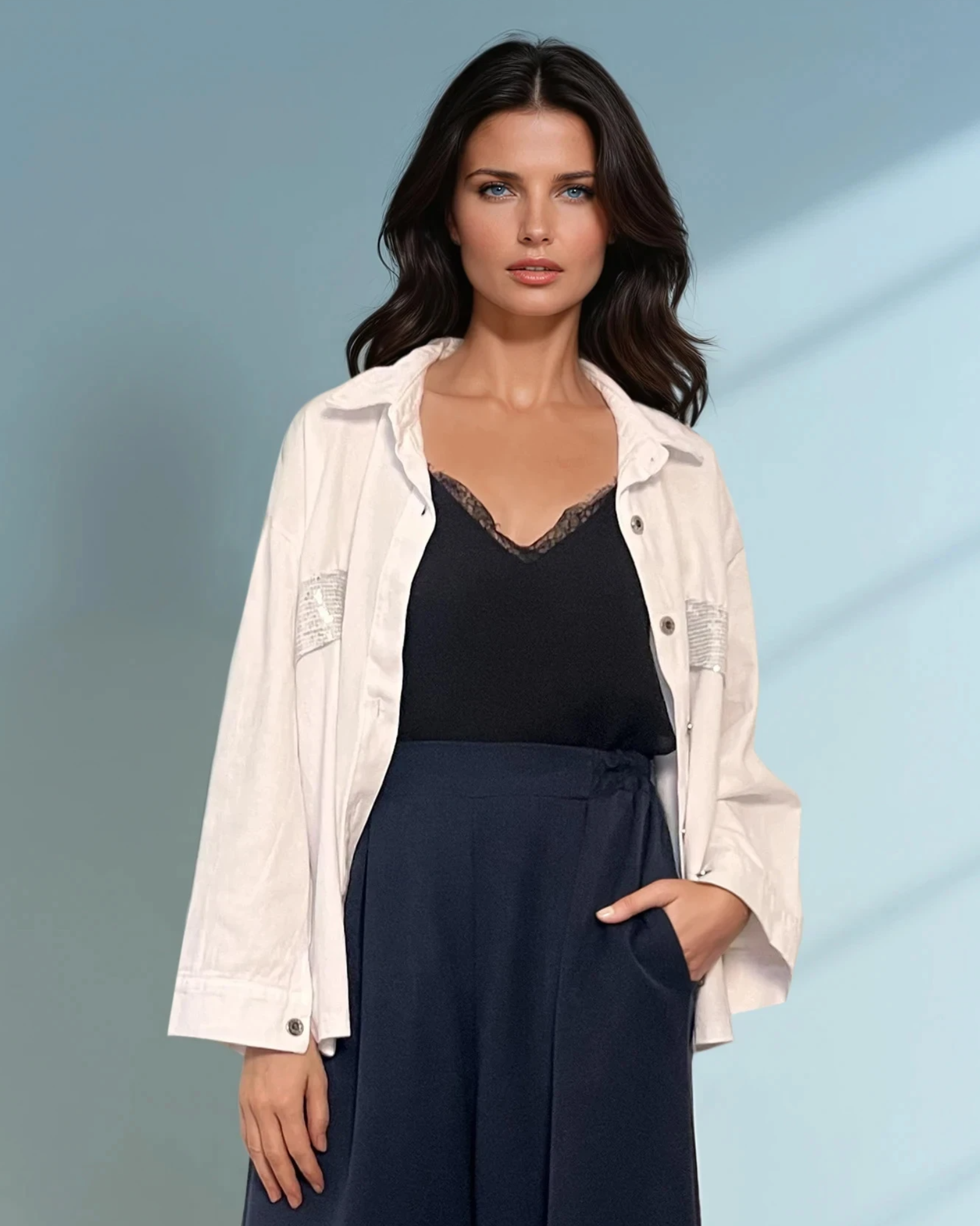 Jachetă stil jeans cu paiete pe buzunare alb 