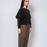Pantaloni conici cu buzunare și pense maro 