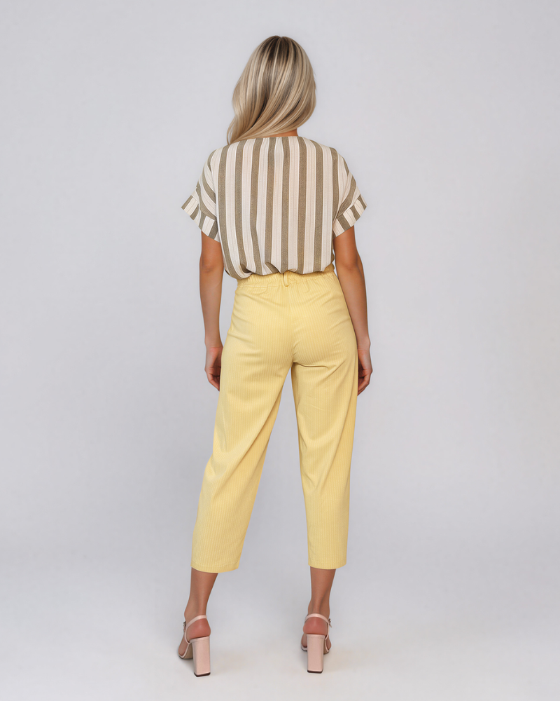Pantaloni cu dungi și nasturi decorativi galben HL083