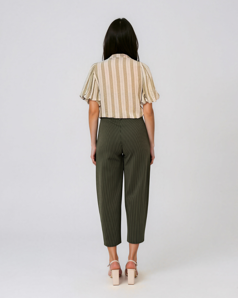 Pantaloni cu dungi și nasturi decorativi kaki HL083