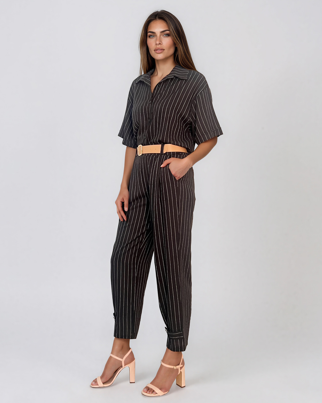 Pantaloni din in cu dungi și nasture decorativ negru HL135
