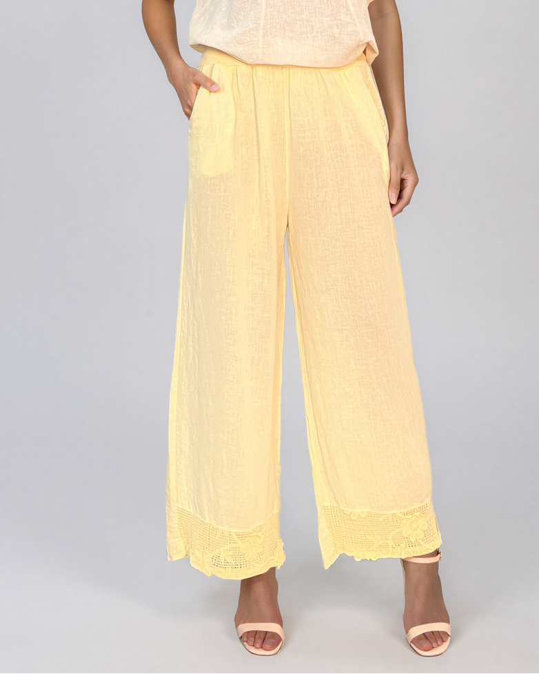 Pantaloni din in largi cu broderie jos galben PN009