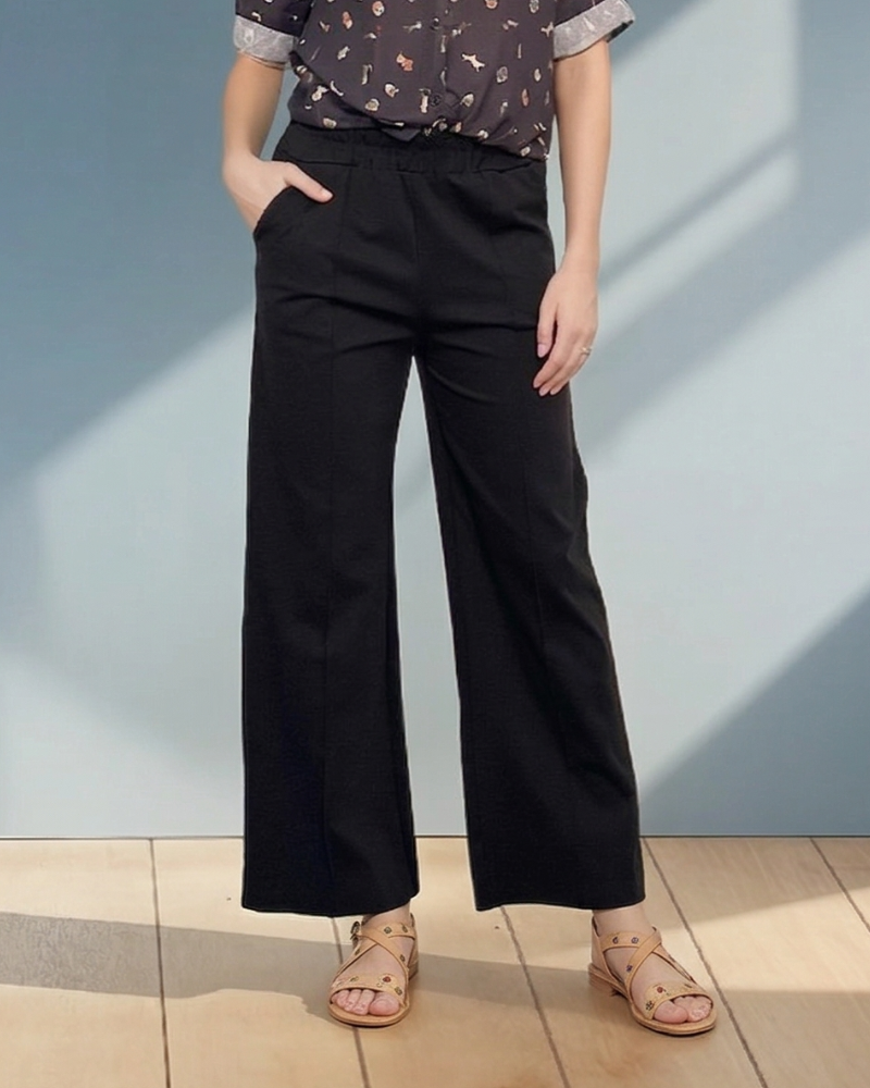 Pantaloni drepți cu dungă pe picior și buzunare negru HL038