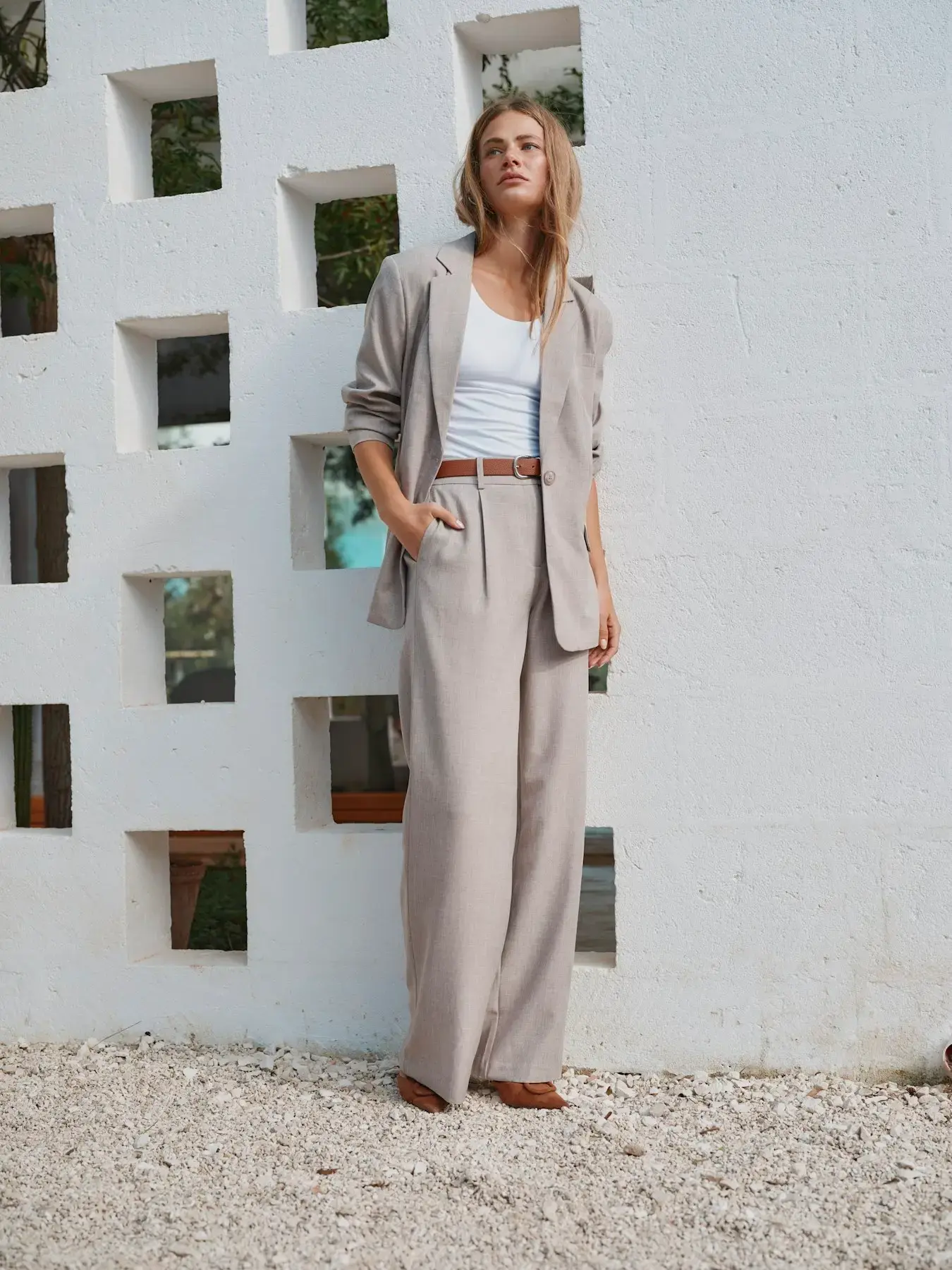 Pantaloni drepţi cu talie înaltă beige ONLY ON004