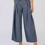 Pantaloni largi cu dungi și pense albastru HL082