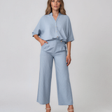 Pantaloni largi din vâscoză și in cu dungi și talie elastică bleu HL178