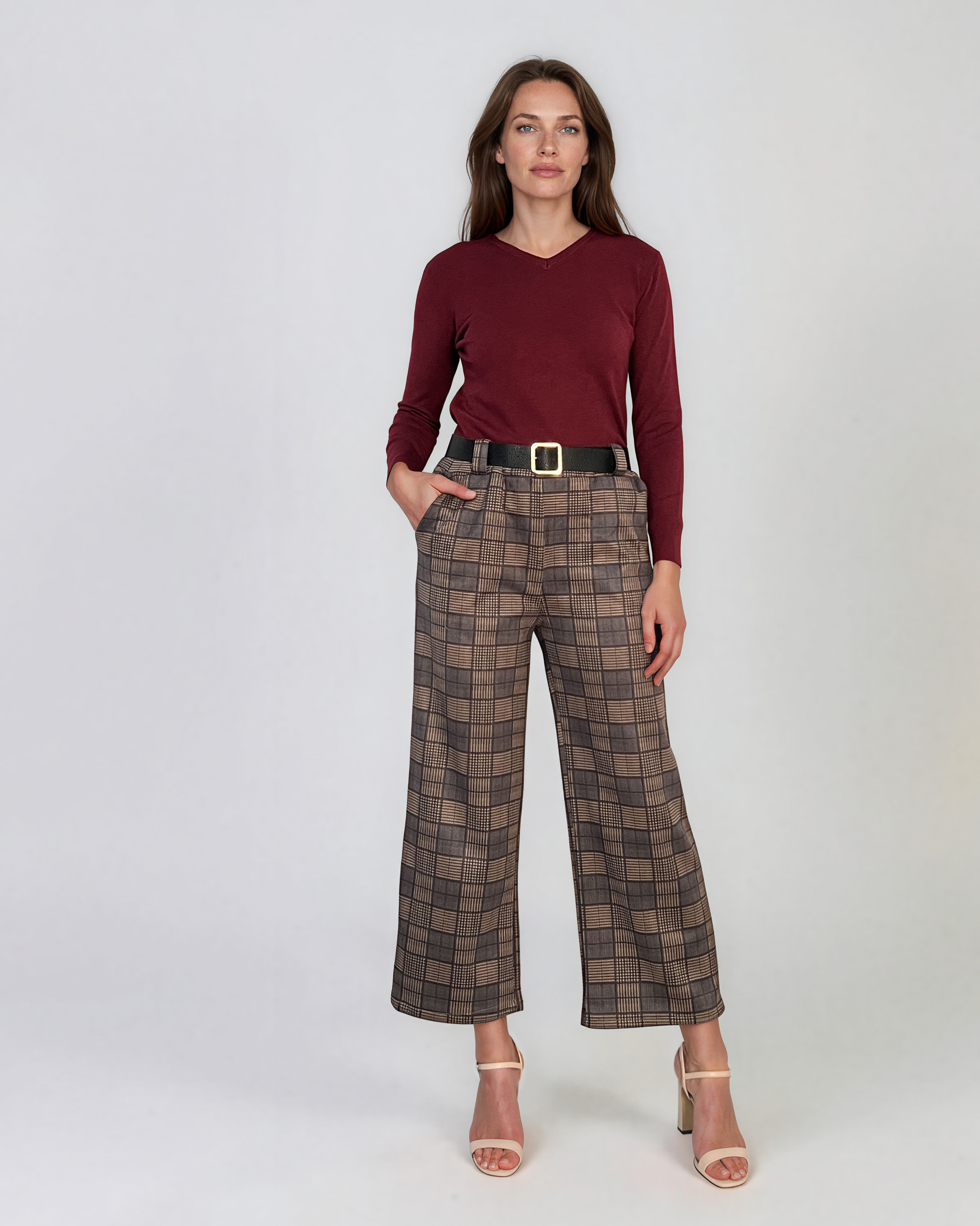 Pantaloni largi în carouri cu curea și buzunare bleumarin HL222
