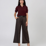 Pantaloni largi melanj cu pense maro PN090