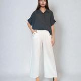 Pantaloni lungi din in cu nasturi decorativi pe buzunare alb 