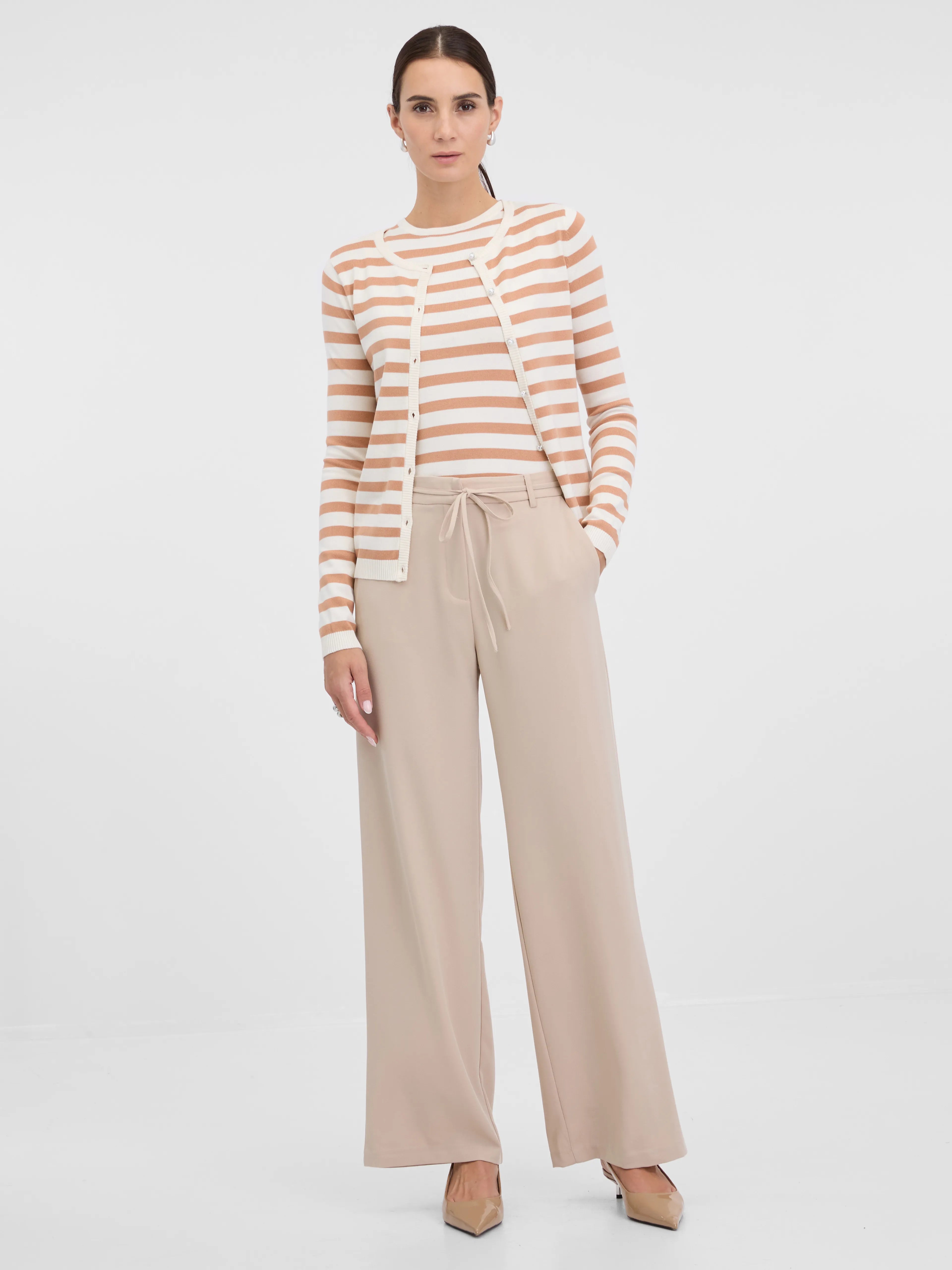 Pantaloni lungi largi fluizi cu buzunare ORSAY crem ORS003