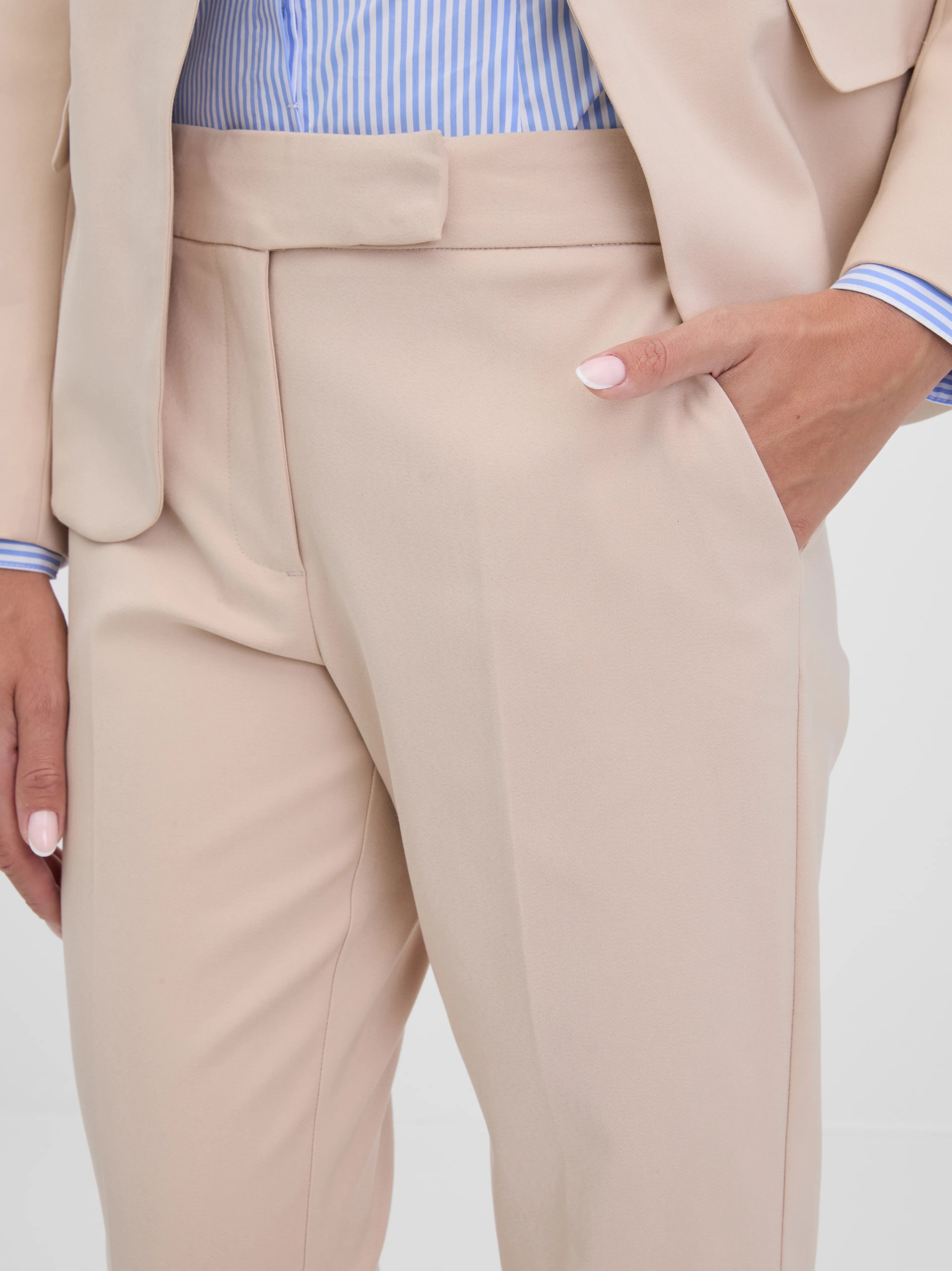 Pantaloni tip țigaretă cu buzunare pentru birou  ORSAY beige ORS008