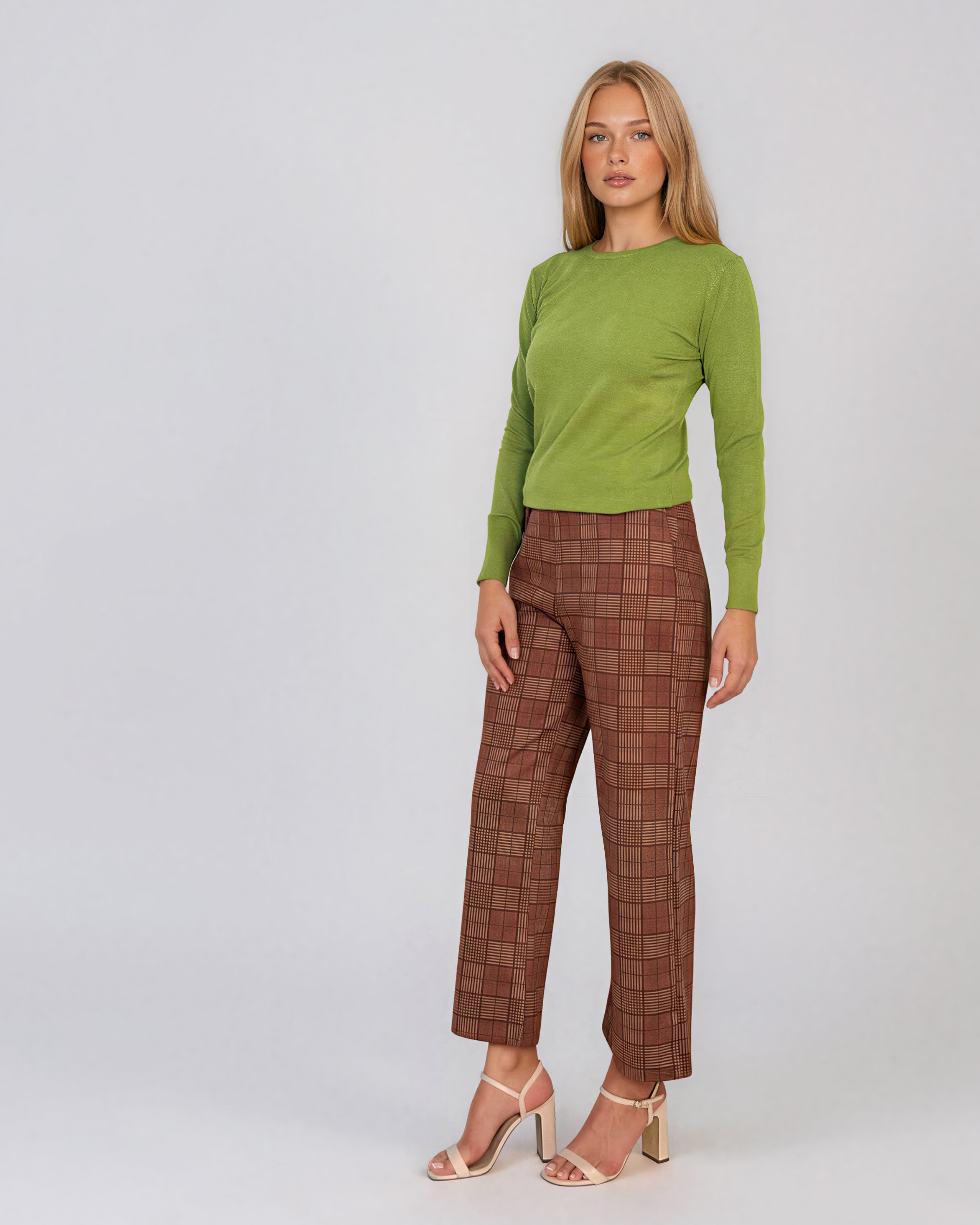Pulover basic cu guler rotund vernil HL234