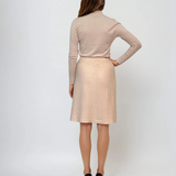 Pulover basic cu guler scurt crem 
