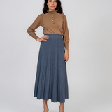 Pulover cu guler înalt cu volănaş şi nasturi perlaţi beige DY742