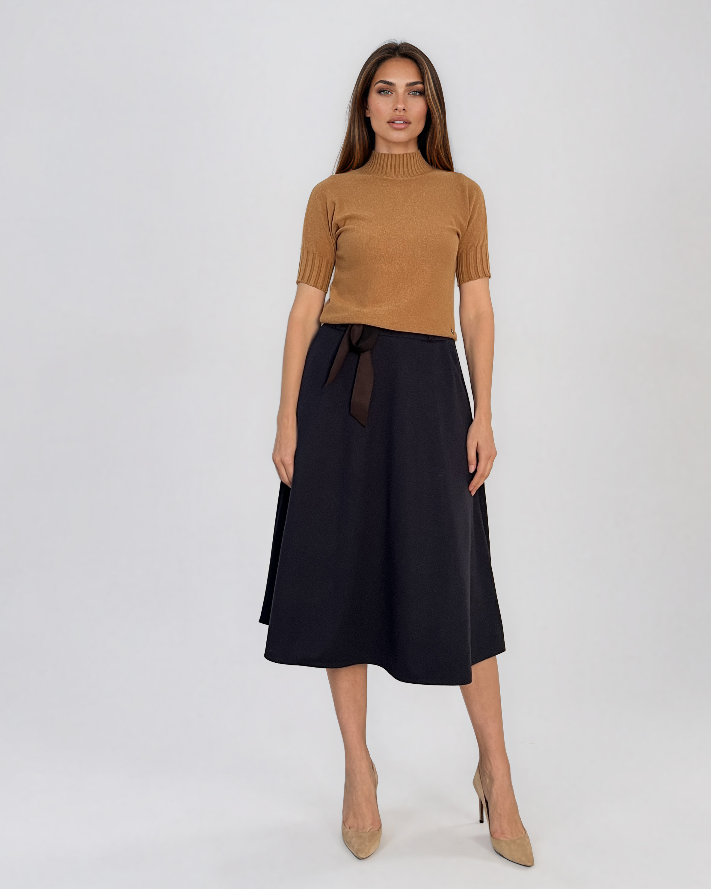 Pulover cu guler înalt şi mânecă scurtă beige HL242