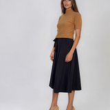 Pulover cu guler înalt şi mânecă scurtă beige HL242