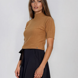 Pulover cu guler înalt şi mânecă scurtă beige HL242