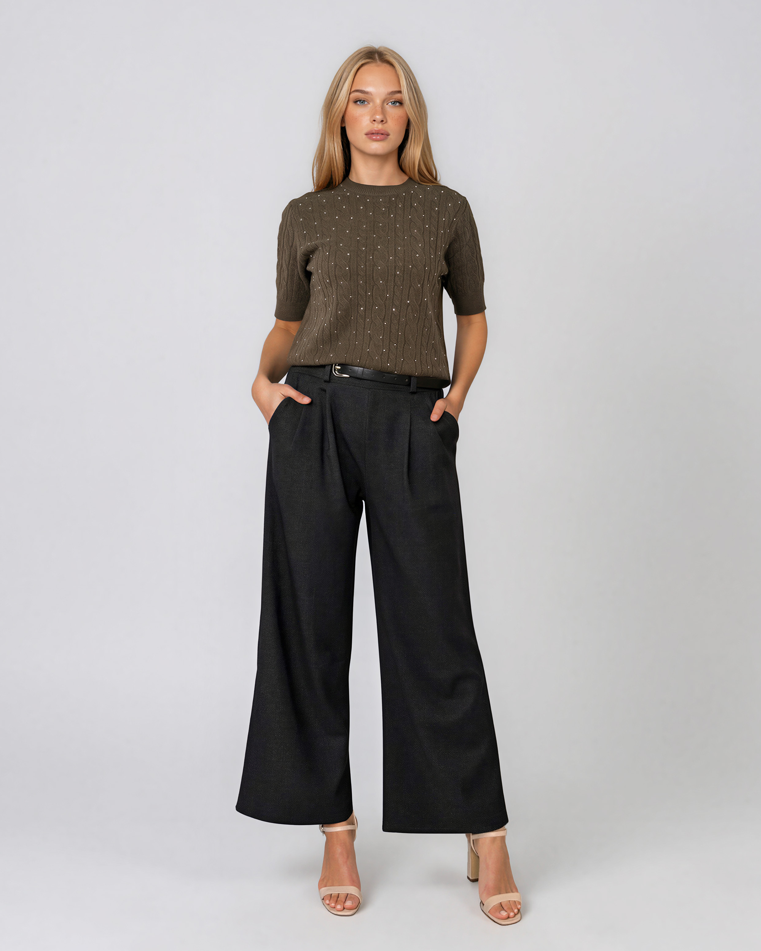 Pulover cu mânecă scurtă din tricot cu perle aplicate kaki PN094
